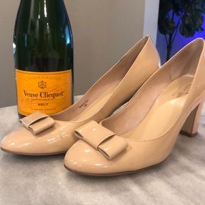 🎉Host Pick🎉Kate Spade Nude Leather Heel with Bow